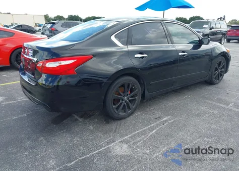 2016 Nissan Altima 2.5 S z USA, uszkodzony, nr VIN 1N4AL3AP9GN354790